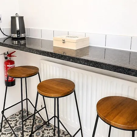 Granby House Apartments, 1, Ground Floor, Old Town, 5 Minutes Walk To South Bay Beach, Free On Street Parking 公寓