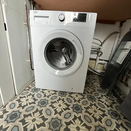 公寓 Granby House Apartments, 1, Ground Floor, Old Town, 5 Minutes Walk To South Bay Beach, Free On Street Parking 斯卡伯勒